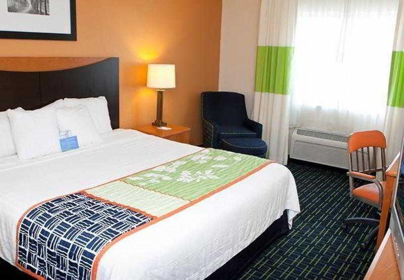 Fairfield Inn & Suites Fort Worth University Drive Habitación foto